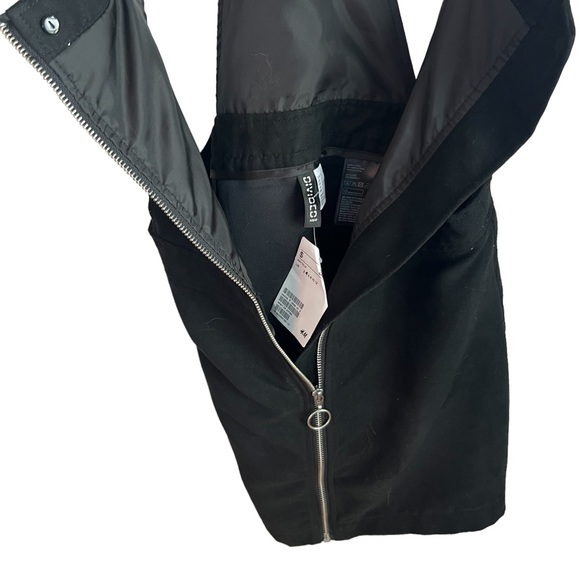 H&M ZIP UP DRESS - Picture 2 of 5